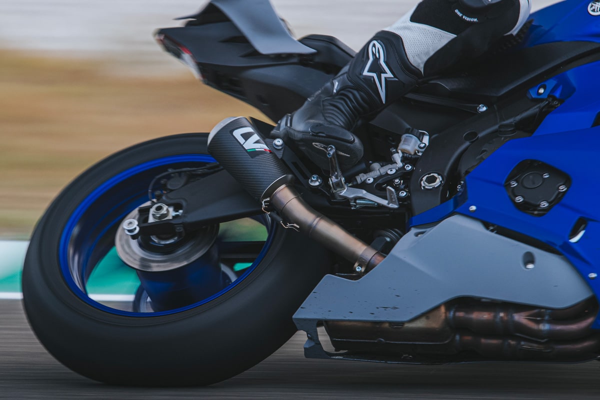 Leovince Carbon Fiber LV-10 Slip On Muffler - 15250C Motorcycle - Dennis  Kirk