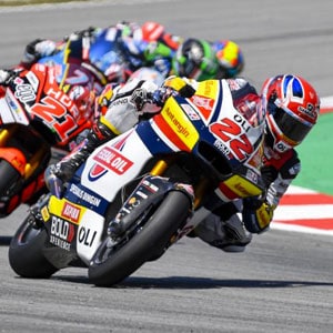 Lowes within top-ten after front row start in Catalunya